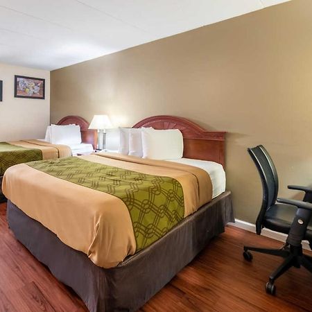 Econo Lodge Franklin Екстериор снимка