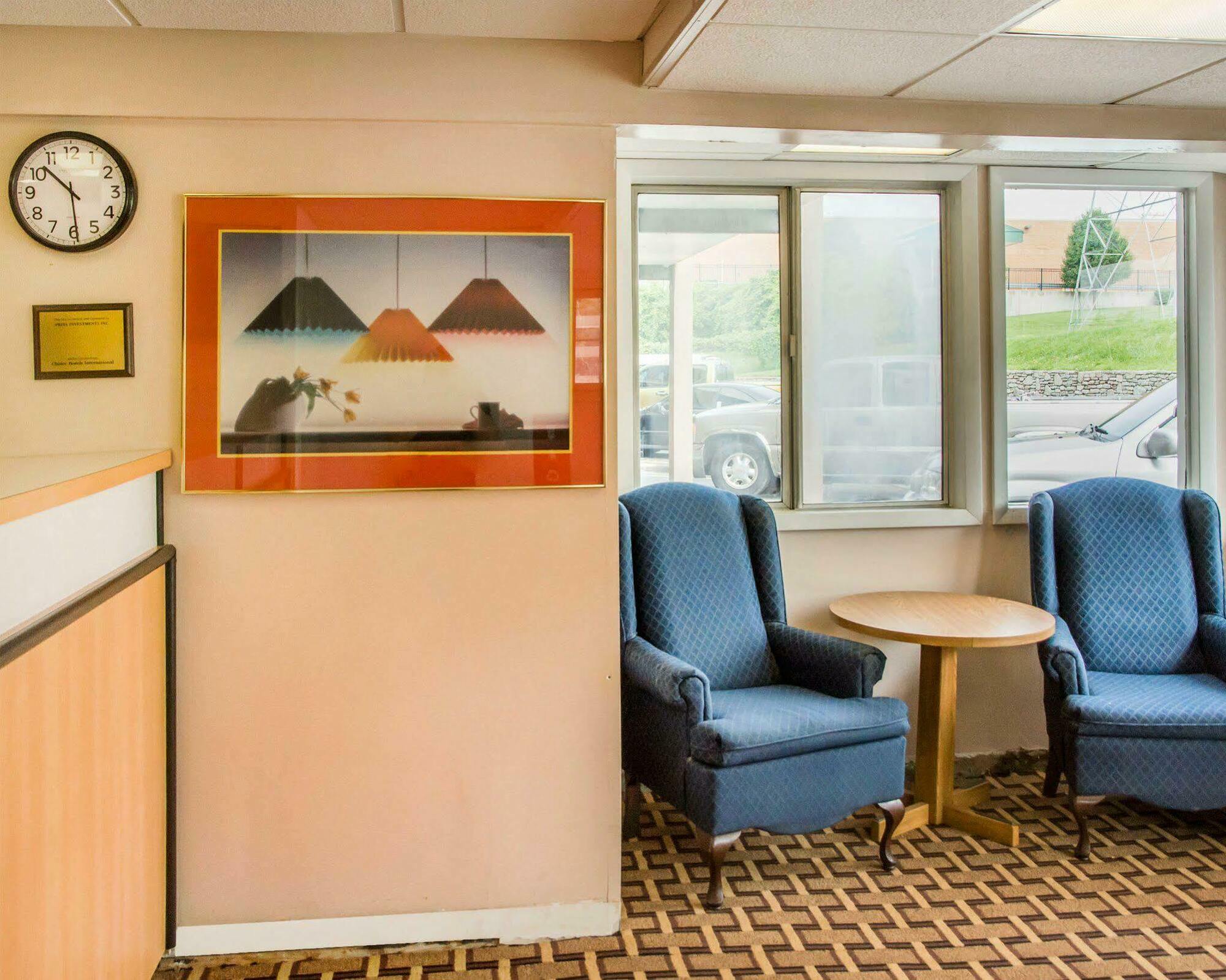 Econo Lodge Franklin Екстериор снимка